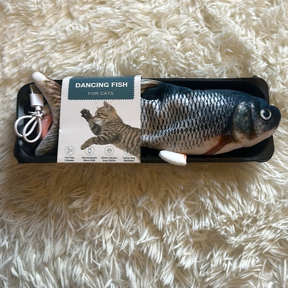 CAT TOY • Electronic Flopping Fish